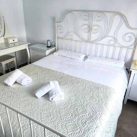Near Playa Acequin, Appartement *