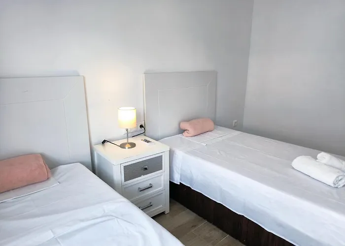 Near Playa Acequin, 아파트 또레비에하