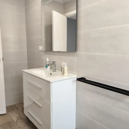 Apartment Near Playa Acequion, Torrevieja